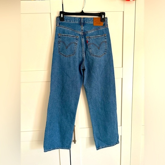 Levi’s Ribcage Straight Leg Ankle High Rise Distressed Jeans W29x L27 EUC - Picture 4 of 7